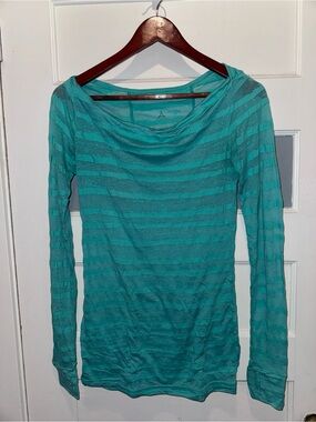 Women's Teal Striped Long-Sleeve Shirred Top - no tag but fits size small